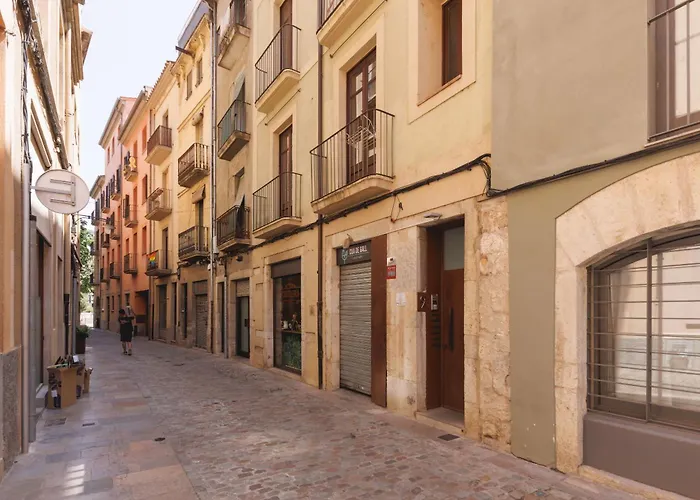 Bravissimo Placa Catalunya Studio, Monthly Apartman Girona